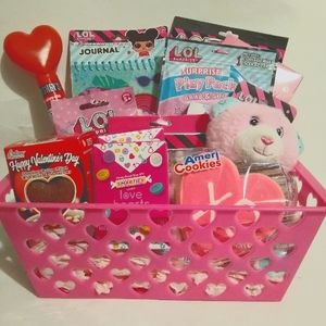 L.O.L Valentine Basket 💝